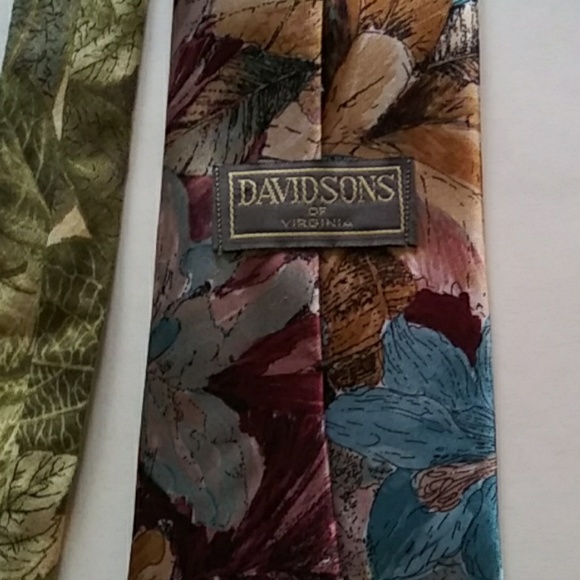 2 pcs Floral ties Mango Man and Davidsons - Picture 3 of 3